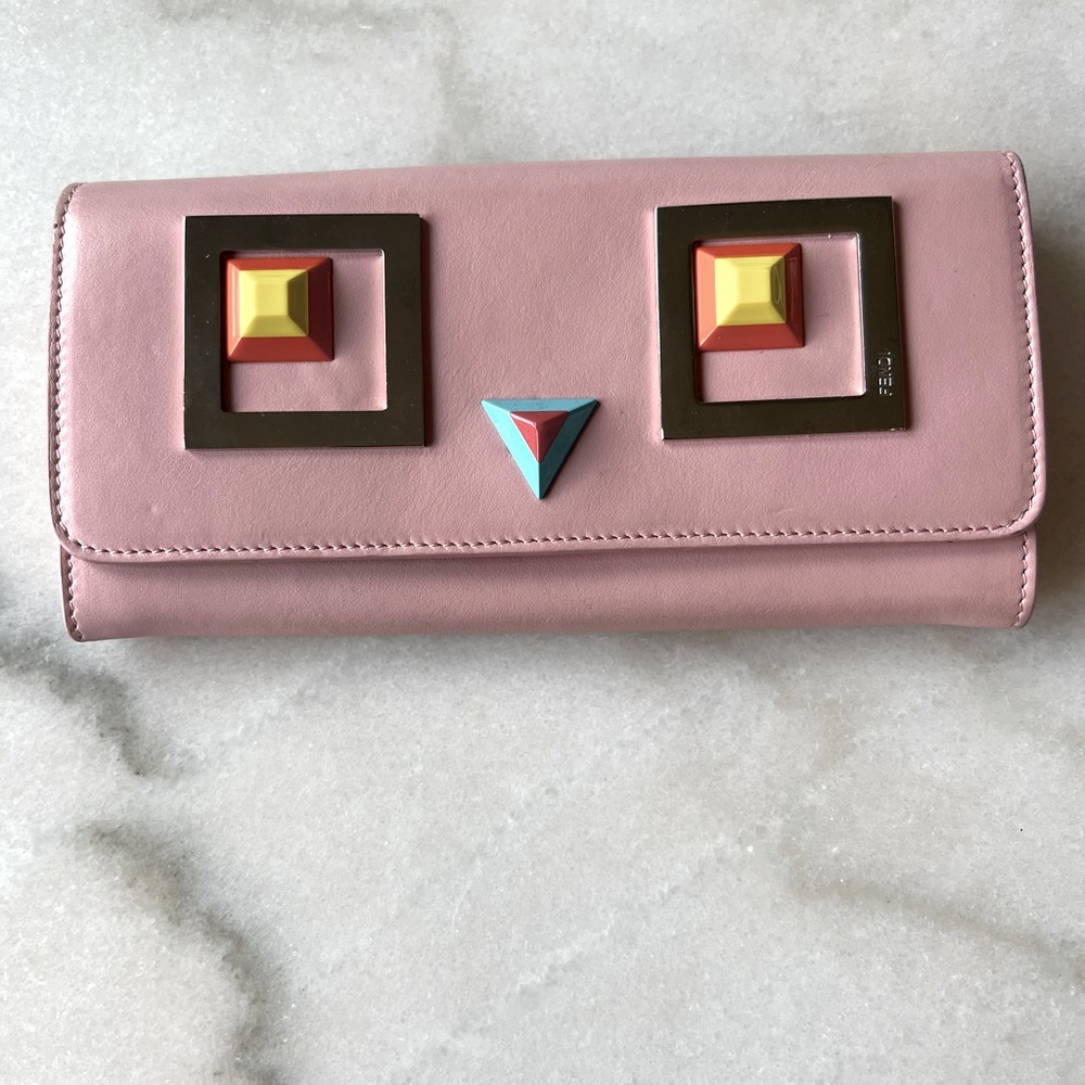Fendi Vitello Century Hypnoteyes Zip Around Wallet Bubblegum (pre-loved)